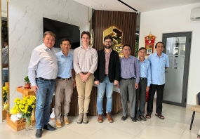 GẶP GỠ ĐỐI TÁC TỪ TÂY BAN NHA - VELLSAM